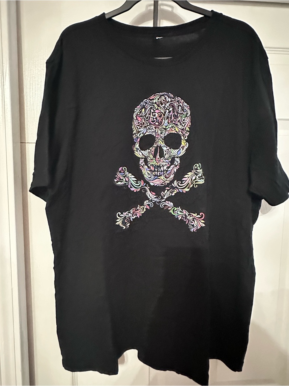 Men's/Unisex 2XL Black Graphic Skull Tee - Multicolor Print